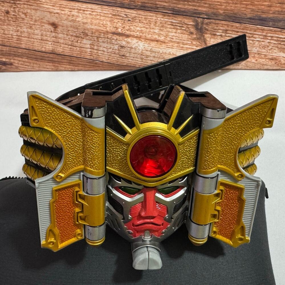 Power Rangers Super Samurai Shogun Belt Buckle Morpher Bandai 2011